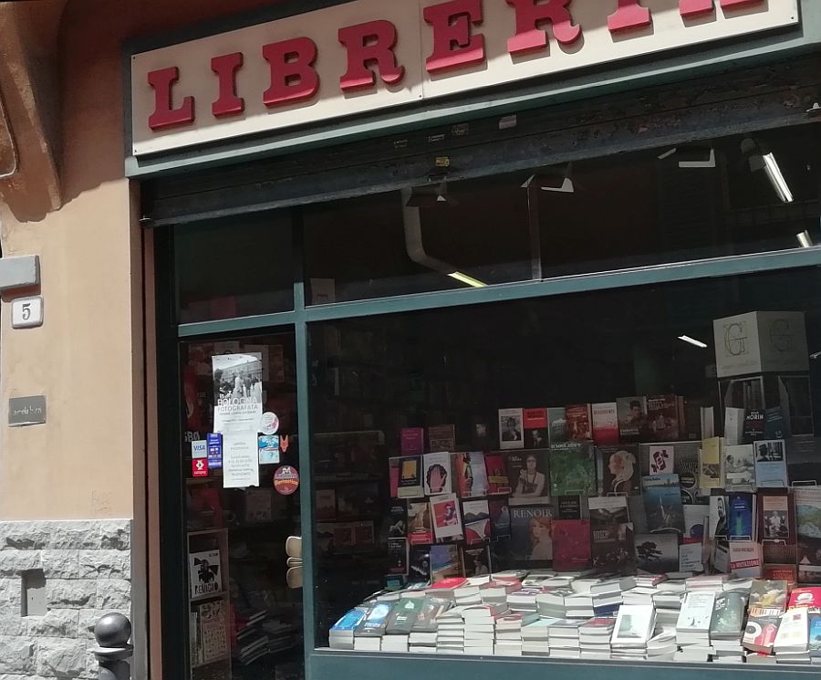 La Favola di Via Orfeo disponibile presso la Libreria Pavoniana, via Collegio di Spagna 5